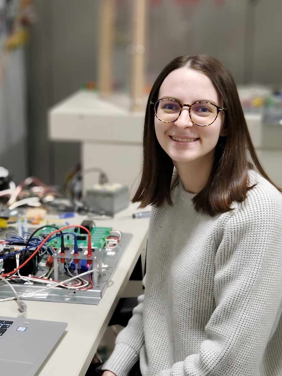 Elizabeth (Lizzy) White Electrical Engineering Intern_op University Graduates Working at Allied Motion